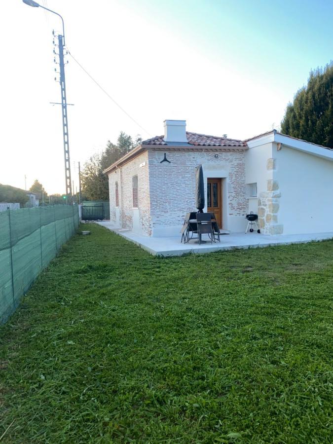 Le Cottage De Romas 洛特河畔的维伦纽夫 外观 照片